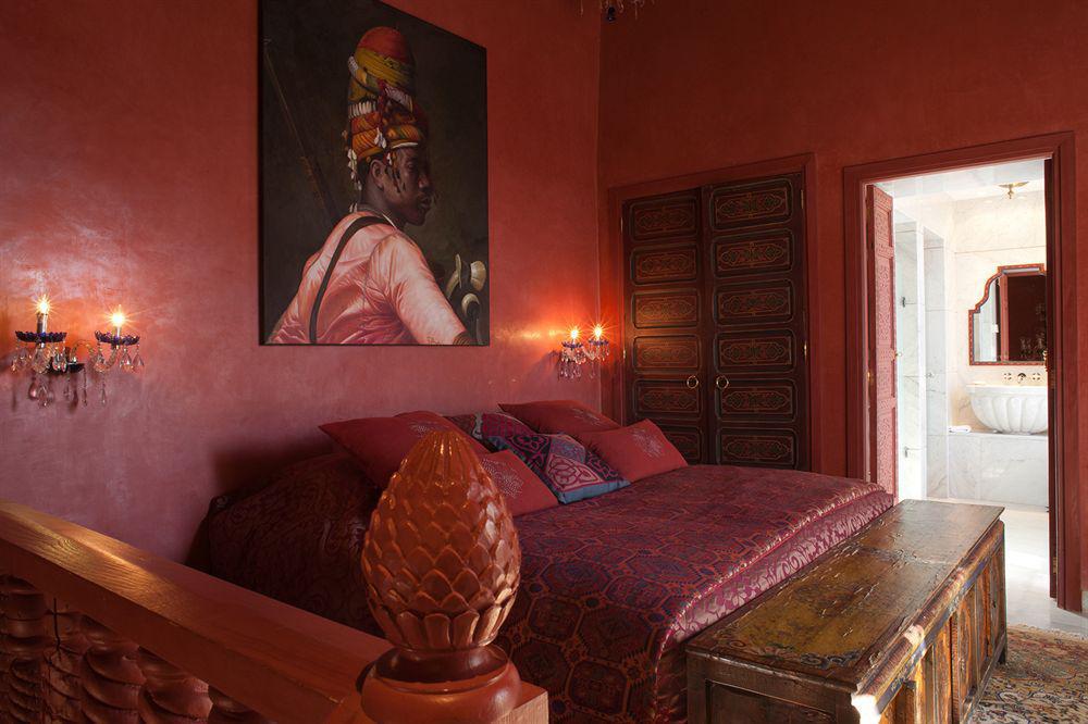 Tigmiza Boutique Hotel & Spa Ouled Jelal Bagian luar foto A bedroom at the hotel