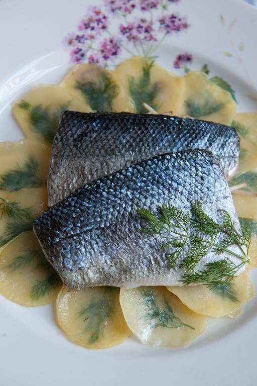 Tigmiza Boutique Hotel & Spa Ouled Jelal Bagian luar foto Pickled herring