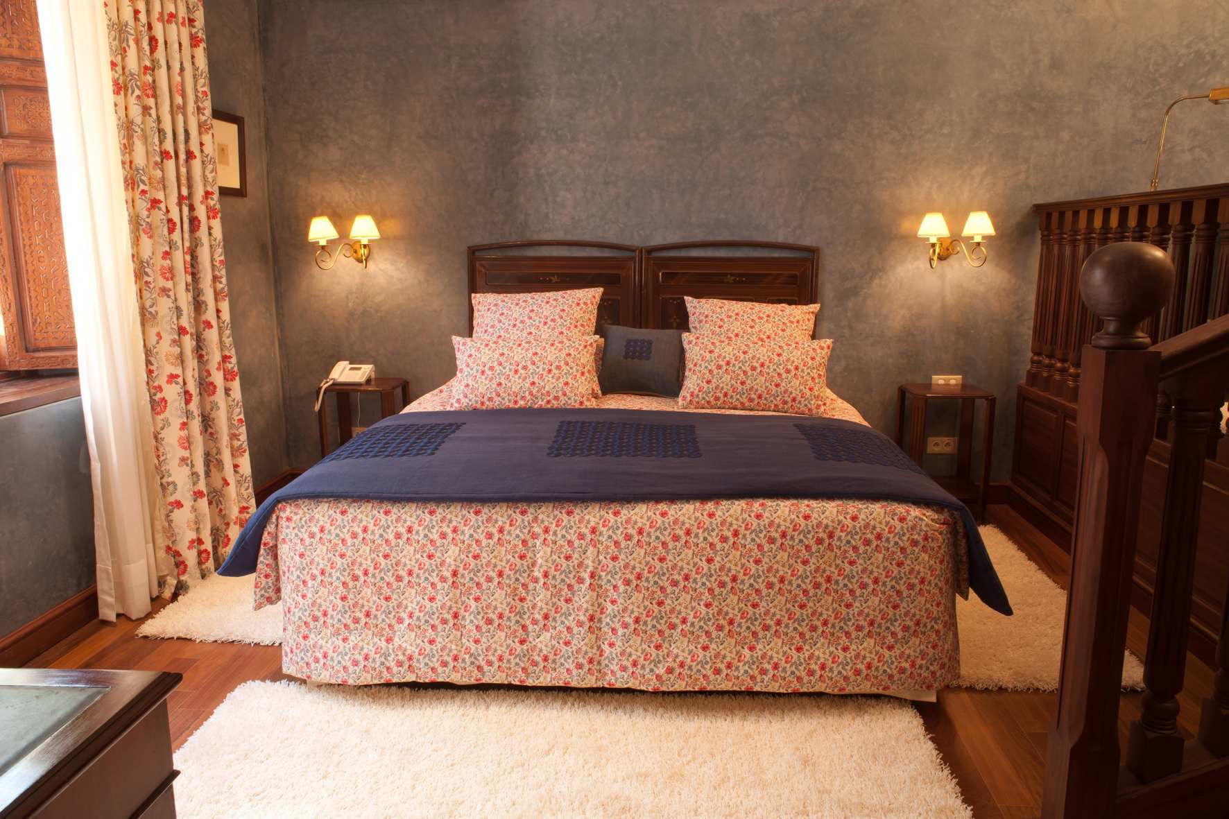 Tigmiza Boutique Hotel & Spa Ouled Jelal Bagian luar foto A bed with a bed skirt