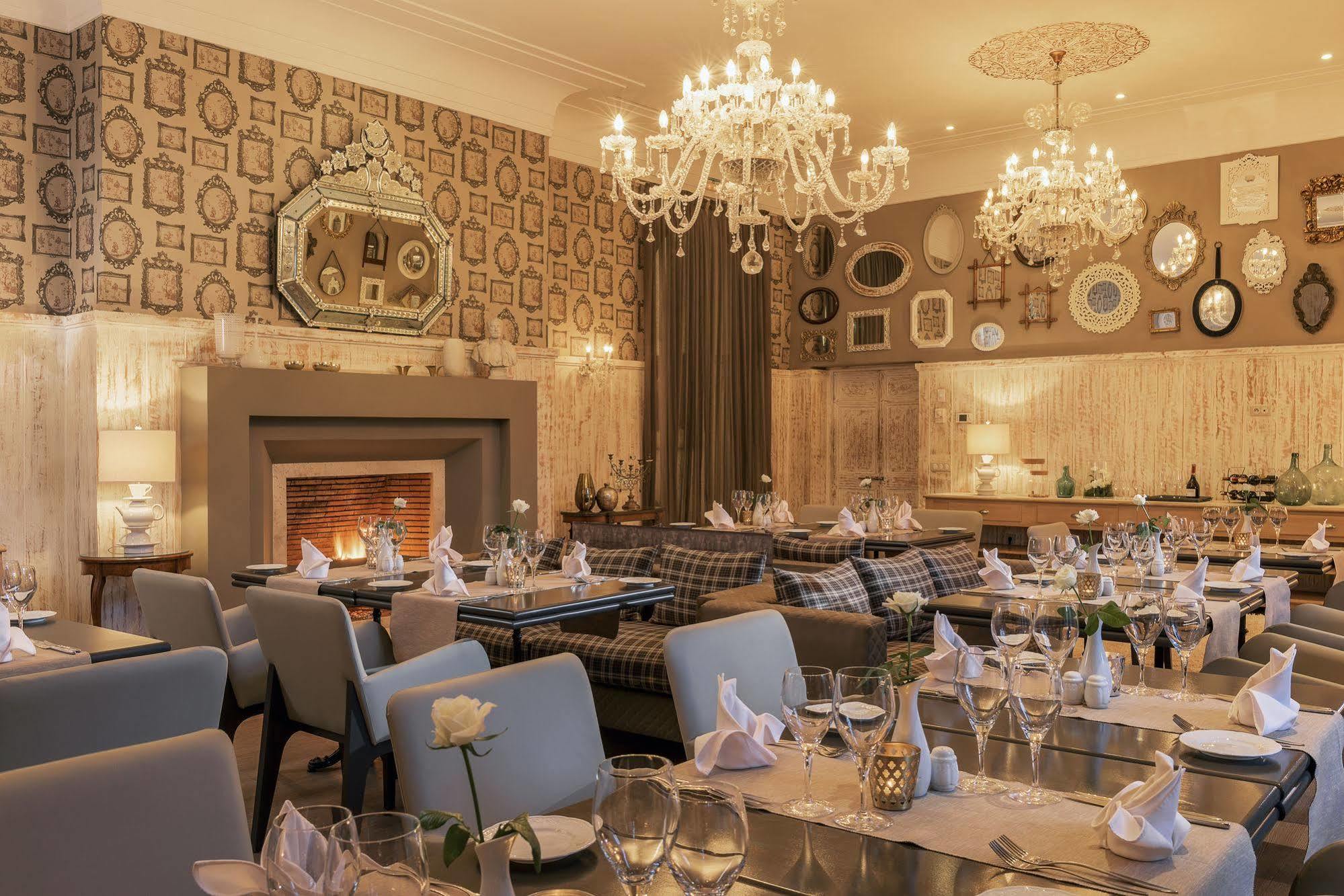 Tigmiza Boutique Hotel & Spa Ouled Jelal Bagian luar foto The restaurant at The Vineyard Hotel