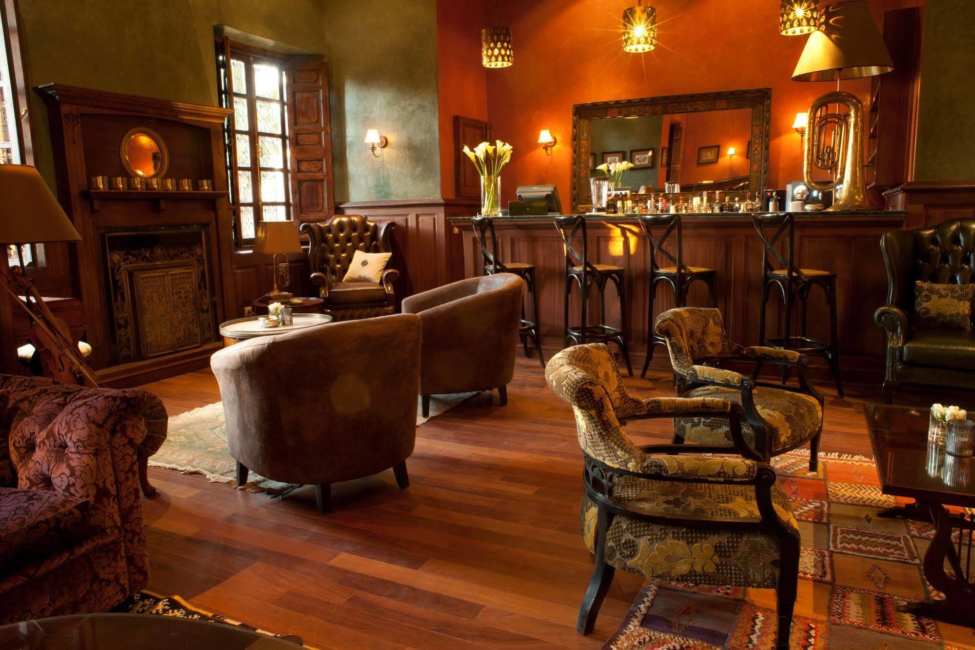 Tigmiza Boutique Hotel & Spa Ouled Jelal Restoran foto The interior of the restaurant