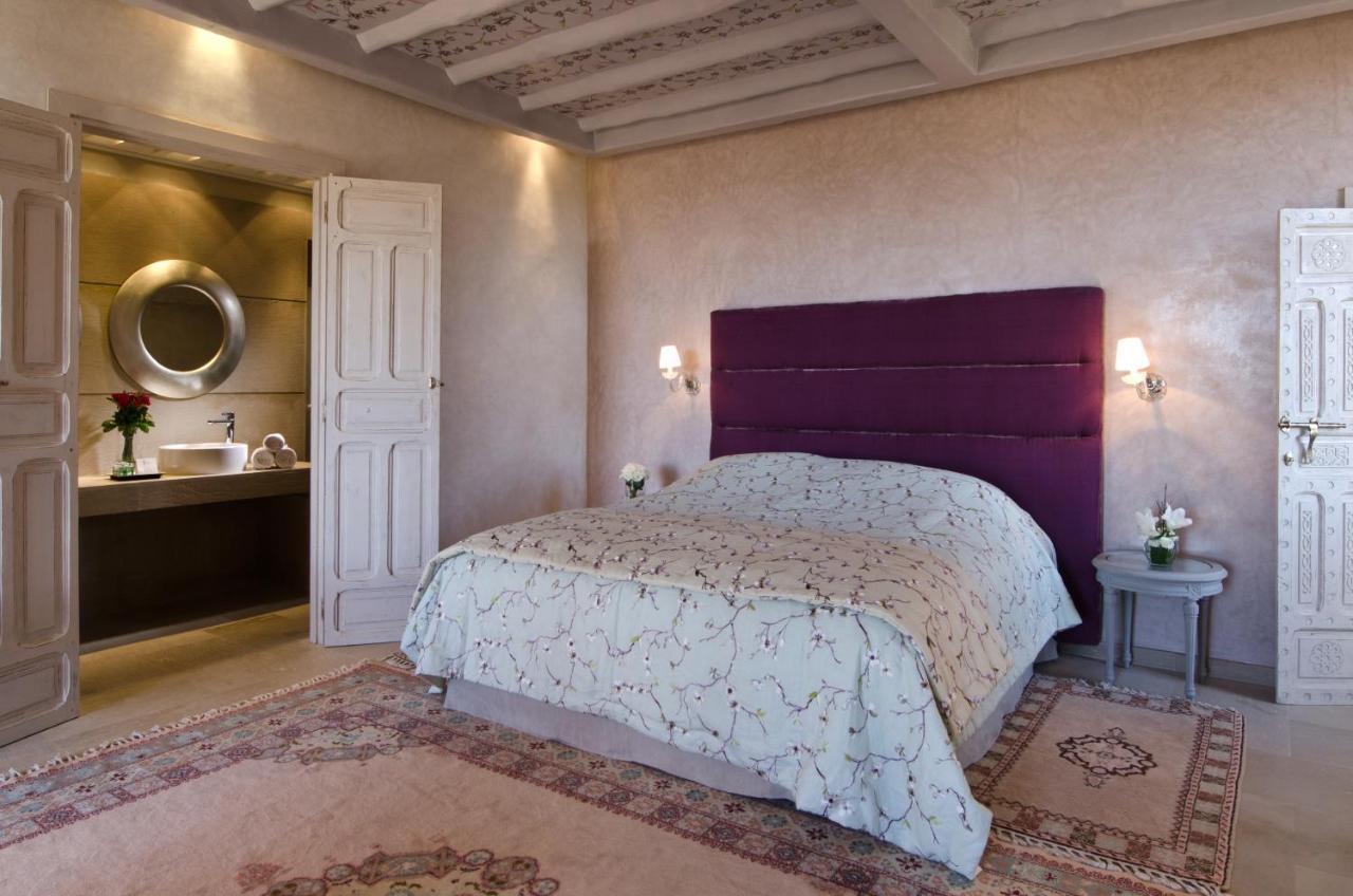 Tigmiza Boutique Hotel & Spa Ouled Jelal Bagian luar foto A bedroom at the hotel